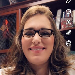 Meet your Posher, Marlis